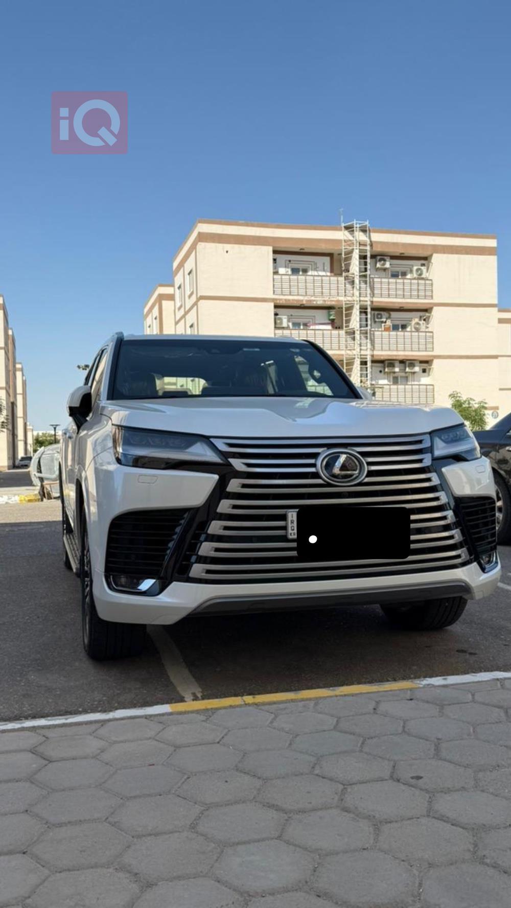 Lexus LX